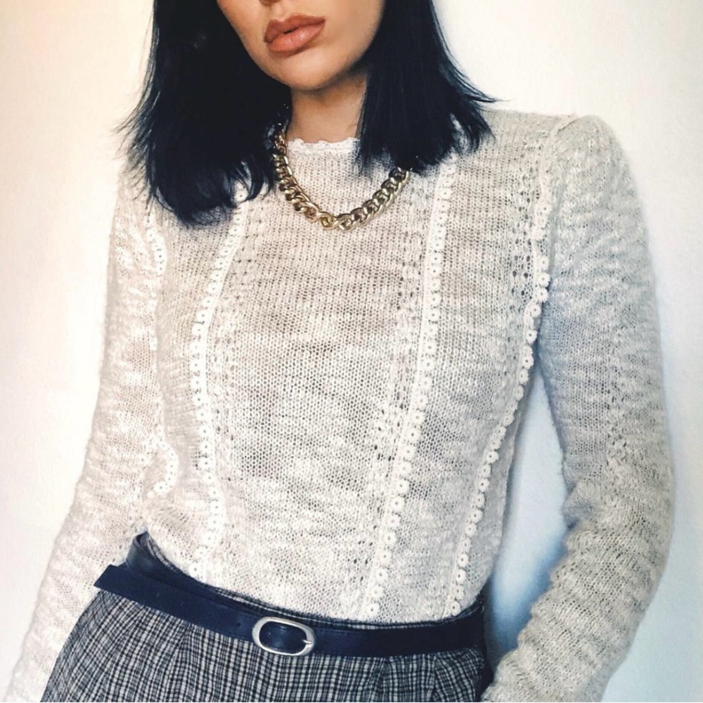 Vintage Gray Women's Sweater - Crew Neck